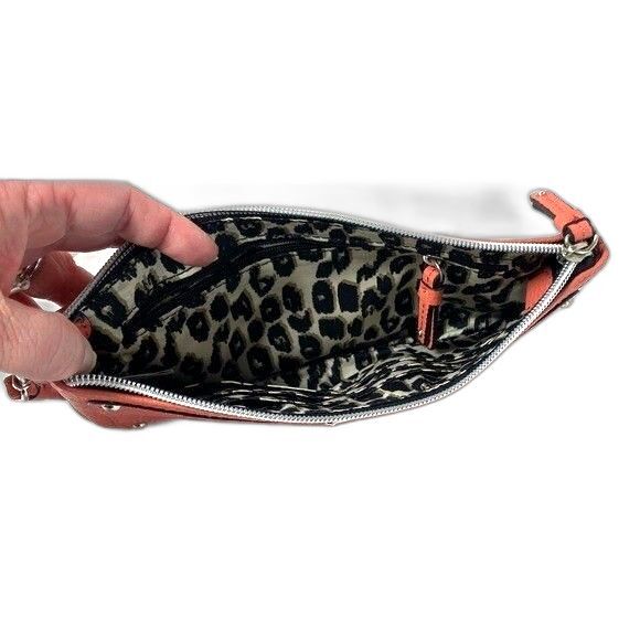 Nine West Faux Leather Orange Zip Clutch Wristlet Silver Cheetah Lining - Picture 4 of 4